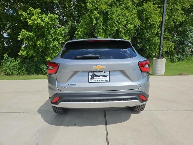 new 2025 Chevrolet Trax car, priced at $26,034