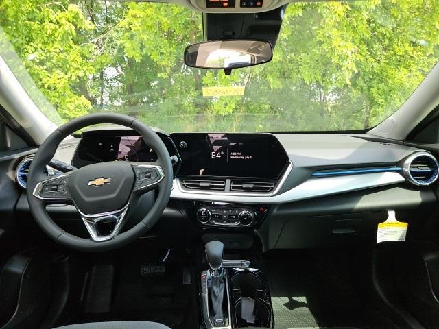 new 2025 Chevrolet Trax car, priced at $26,034
