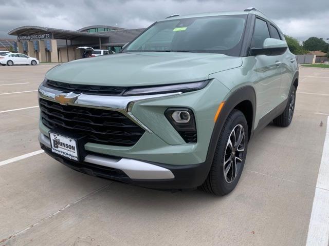 new 2025 Chevrolet TrailBlazer car, priced at $29,071