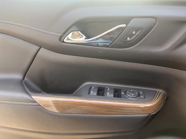 used 2023 GMC Acadia car, priced at $28,817