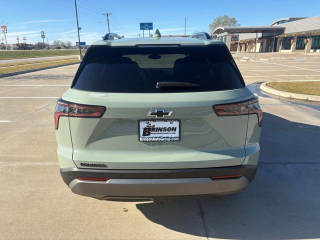 new 2025 Chevrolet Equinox car, priced at $30,419