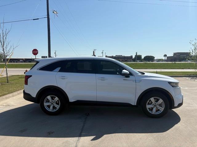 used 2023 Kia Sorento car, priced at $23,889