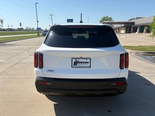 used 2023 Kia Sorento car, priced at $23,889