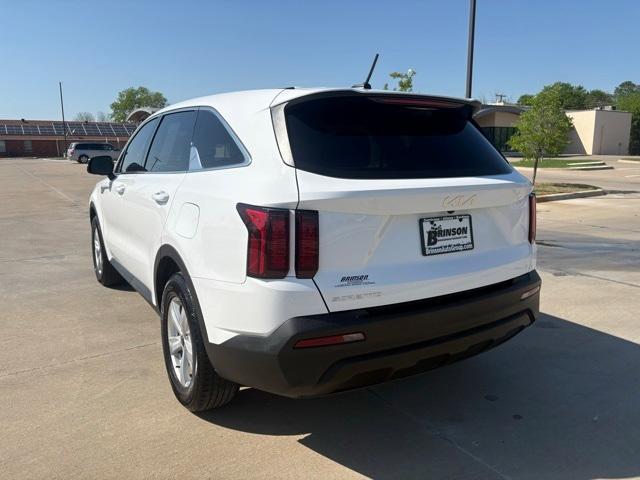 used 2023 Kia Sorento car, priced at $23,889