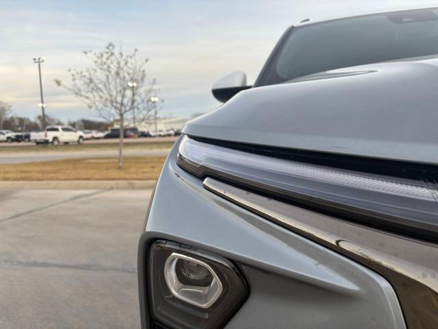 new 2025 Chevrolet TrailBlazer car, priced at $30,633