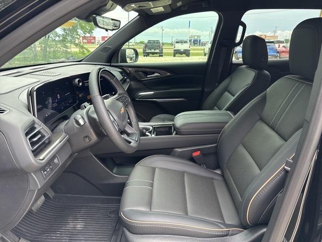 new 2025 Chevrolet Traverse car, priced at $55,944