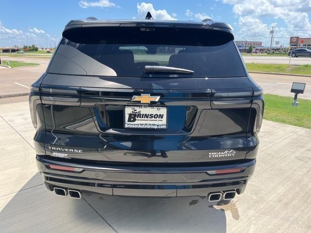 new 2025 Chevrolet Traverse car, priced at $55,944
