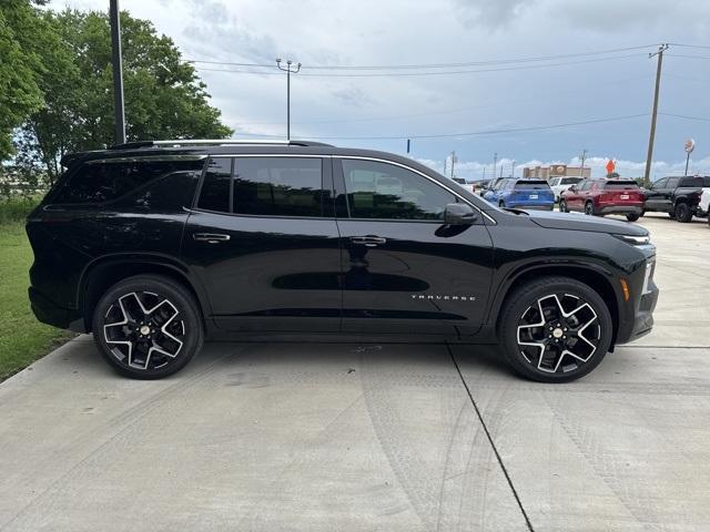 new 2025 Chevrolet Traverse car, priced at $55,944
