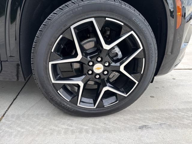new 2025 Chevrolet Traverse car, priced at $55,944