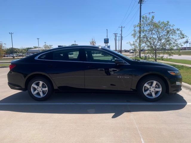 new 2025 Chevrolet Malibu car, priced at $27,245