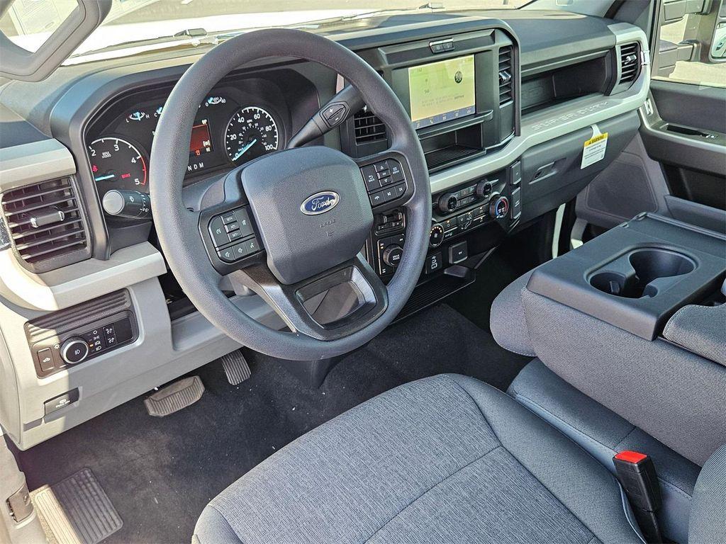 new 2025 Ford F-250 car, priced at $66,640