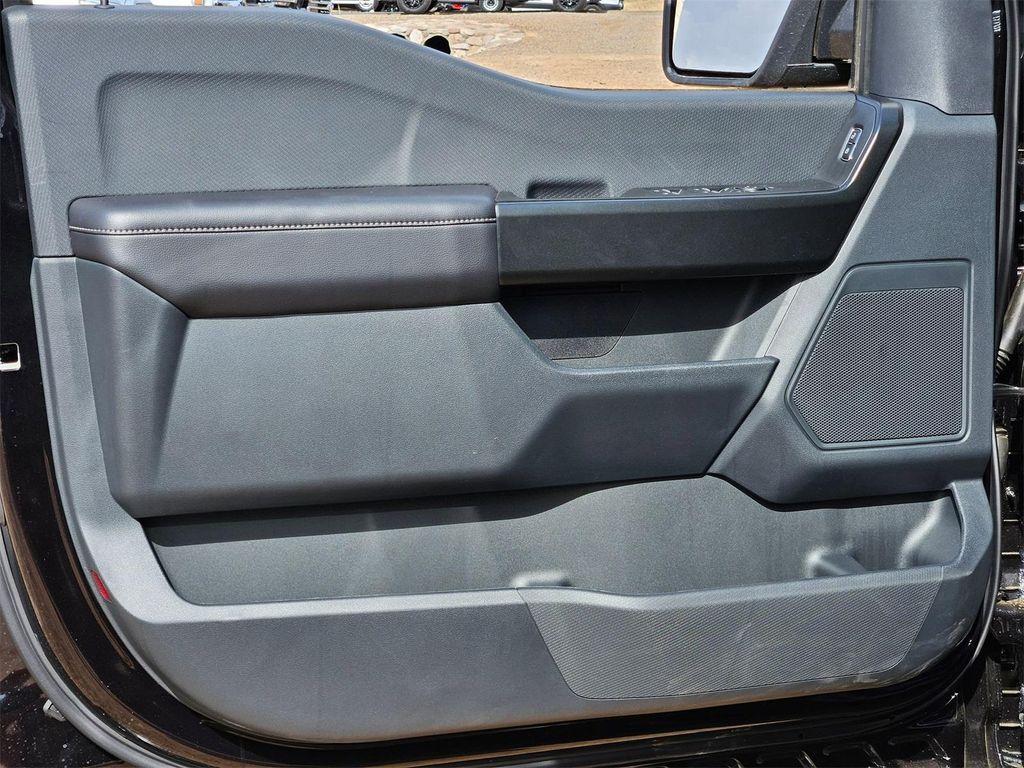 new 2025 Ford F-150 car, priced at $47,430