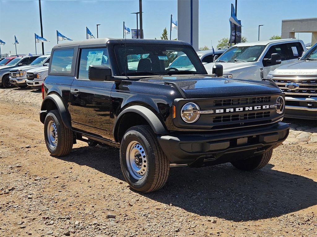 new 2025 Ford Bronco car, priced at $36,885