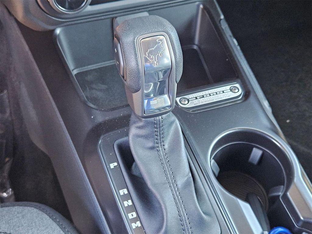 new 2025 Ford Bronco car, priced at $36,885