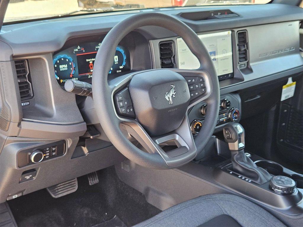 new 2025 Ford Bronco car, priced at $36,885