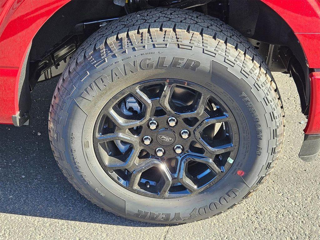 new 2025 Ford F-150 car, priced at $52,200