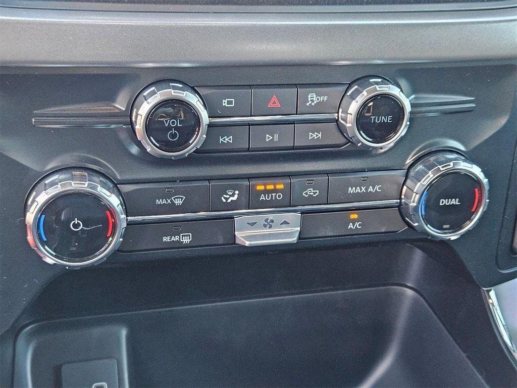 new 2025 Ford F-150 car, priced at $52,200
