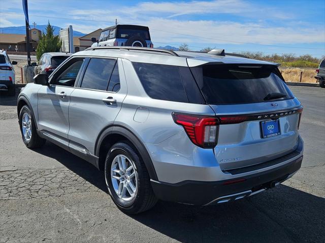 new 2025 Ford Explorer car, priced at $40,799