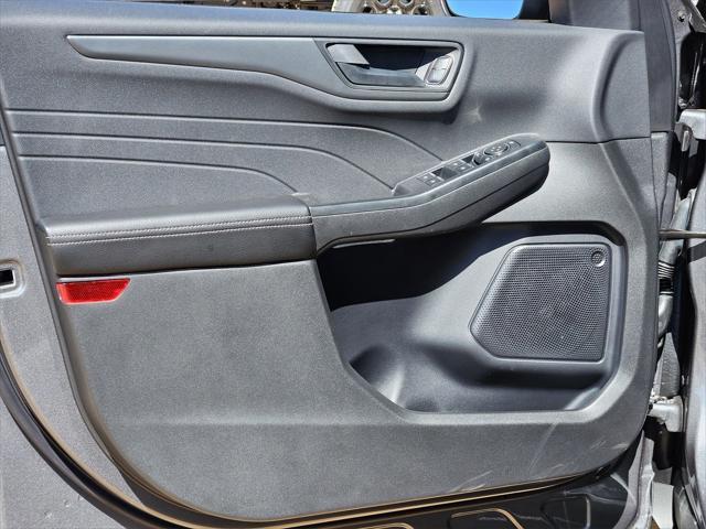 new 2025 Ford Escape car, priced at $27,673
