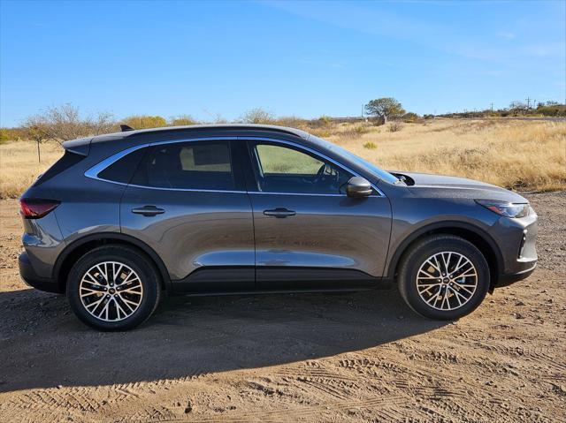 new 2025 Ford Escape car, priced at $42,020