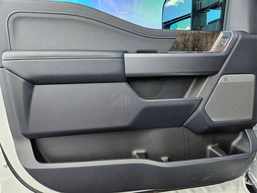 new 2025 Ford F-250 car, priced at $84,500