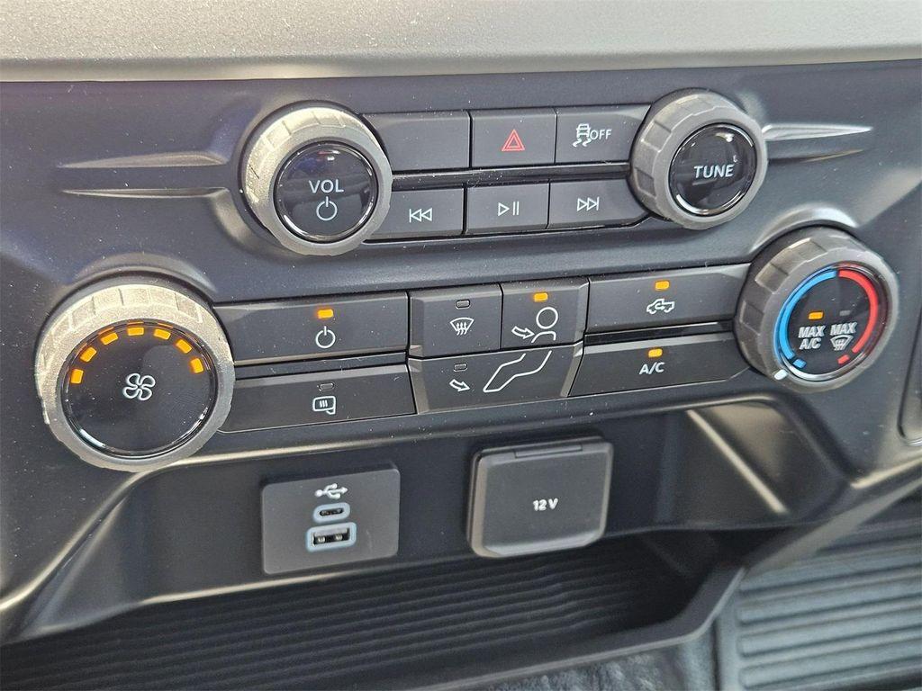 new 2025 Ford F-350 car, priced at $61,920