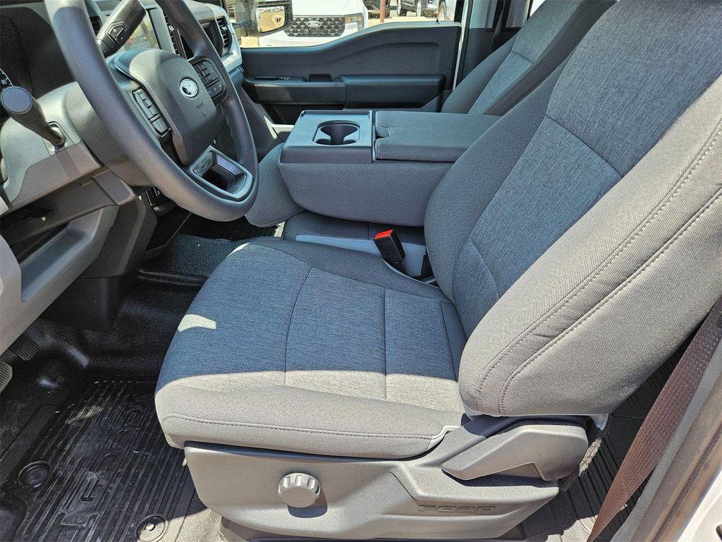 new 2025 Ford F-350 car, priced at $61,920