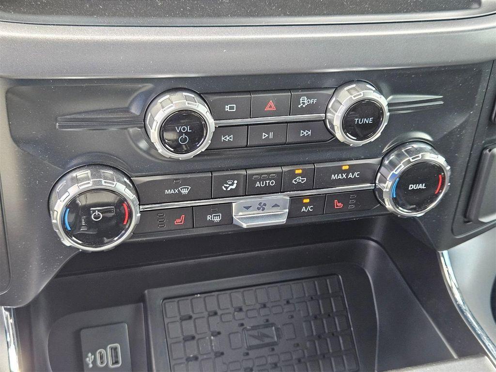 new 2025 Ford F-150 car, priced at $55,530