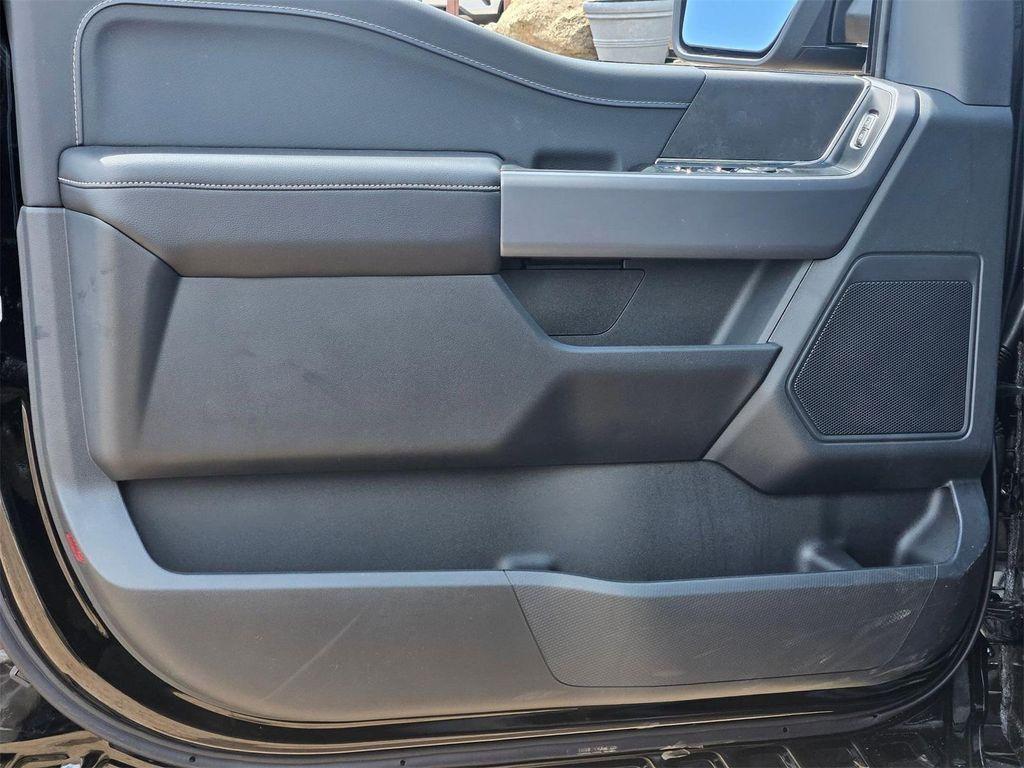 new 2025 Ford F-150 car, priced at $55,530