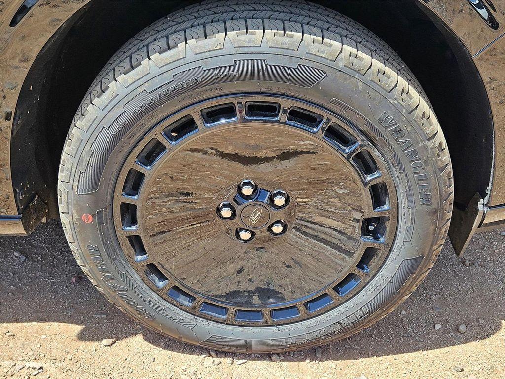 new 2025 Ford Maverick car, priced at $33,625