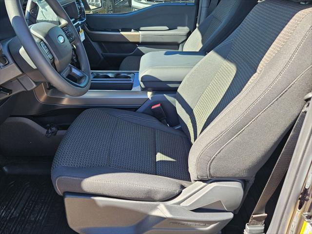 new 2025 Ford F-150 car, priced at $51,072