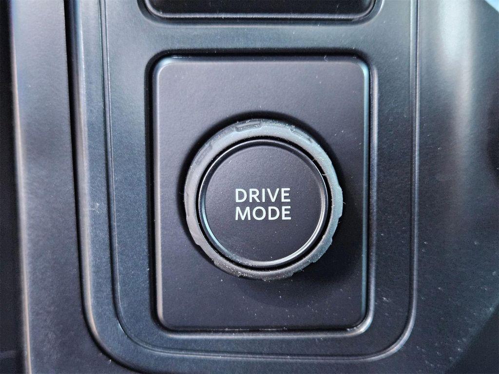 new 2025 Ford F-150 car, priced at $43,080