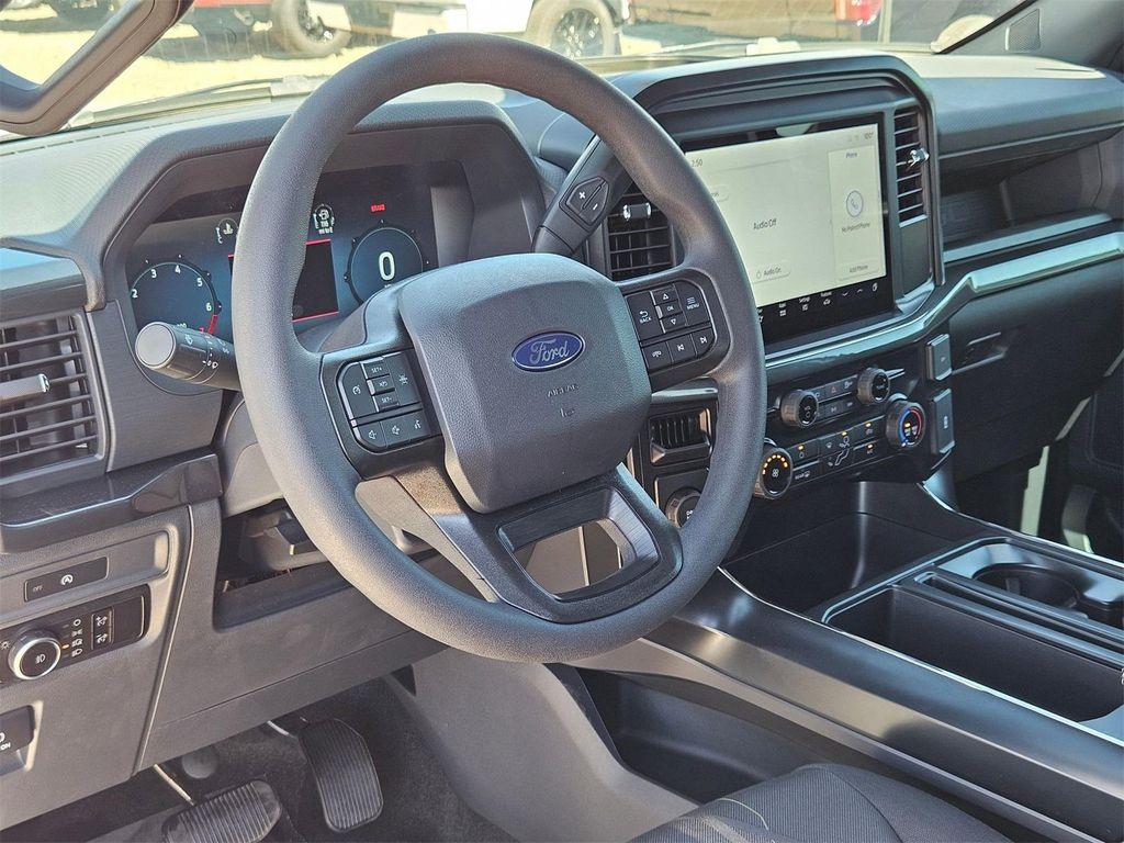 new 2025 Ford F-150 car, priced at $43,080