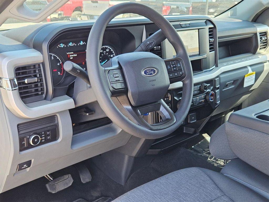 new 2025 Ford F-250 car, priced at $66,640