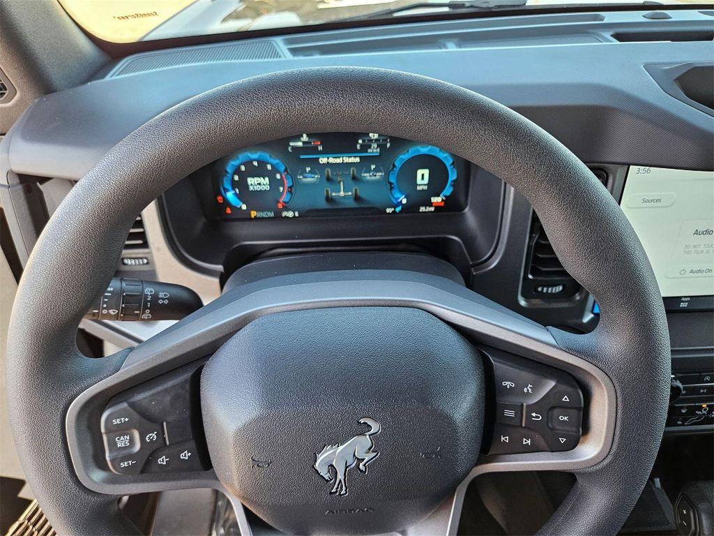 new 2025 Ford Bronco car, priced at $36,885