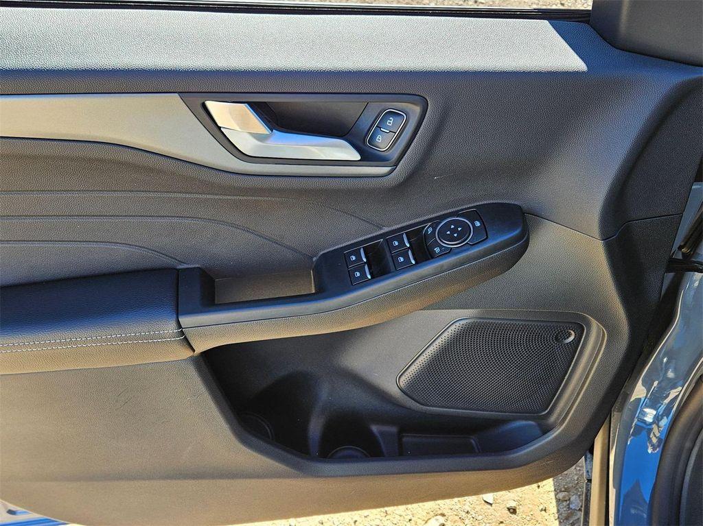 new 2024 Ford Escape PHEV car, priced at $29,995