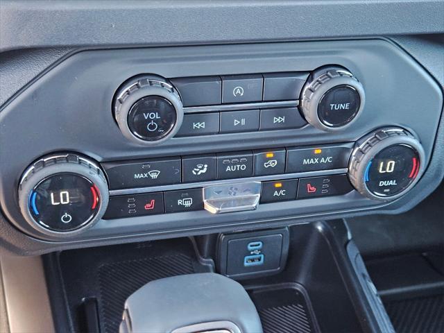new 2025 Ford Bronco car, priced at $40,055