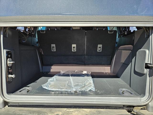 new 2025 Ford Bronco car, priced at $40,055