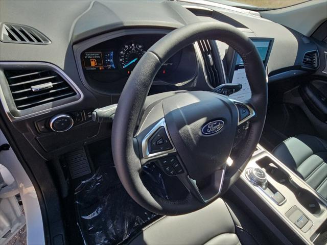 new 2024 Ford Edge car, priced at $33,175