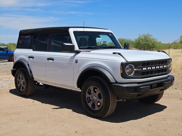 new 2025 Ford Bronco car, priced at $40,998