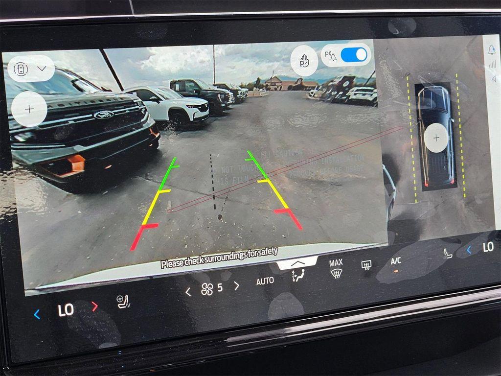 new 2025 Ford Expedition car, priced at $76,250