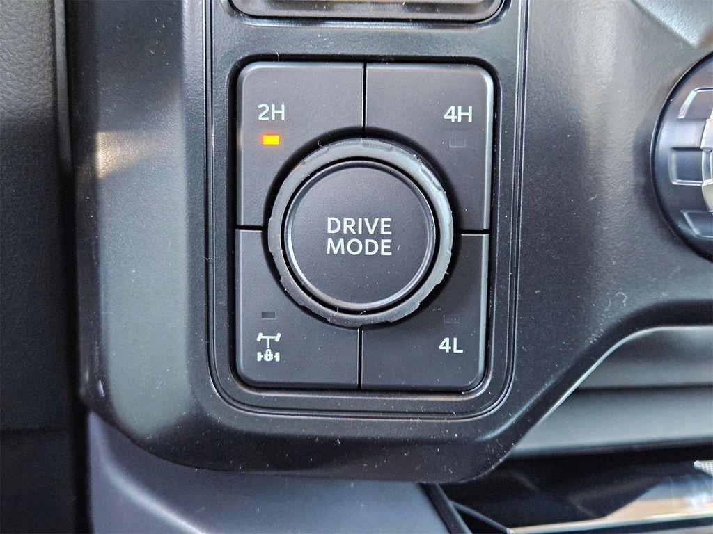 new 2025 Ford F-250 car, priced at $78,395