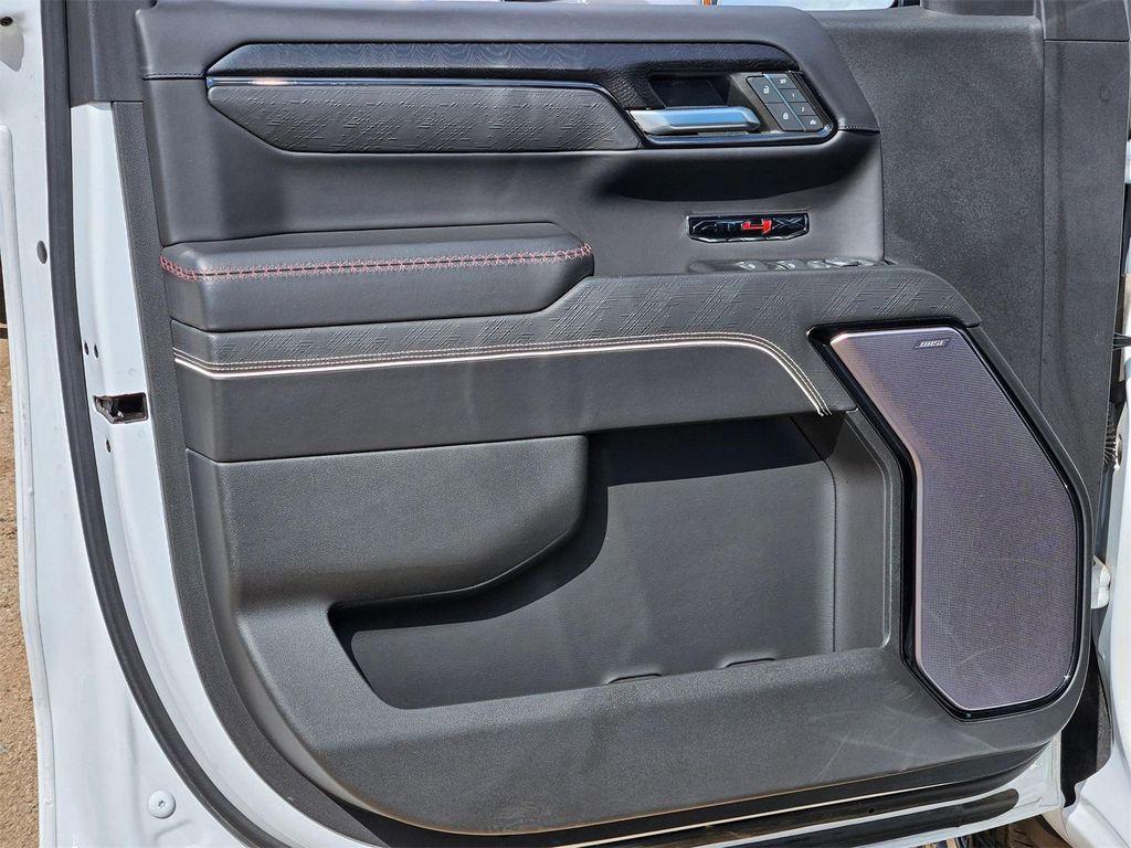 used 2023 GMC Sierra 1500 car, priced at $52,900