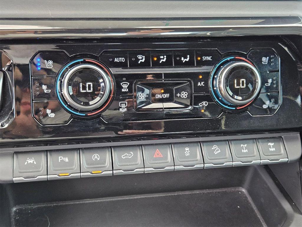 used 2023 GMC Sierra 1500 car, priced at $52,900