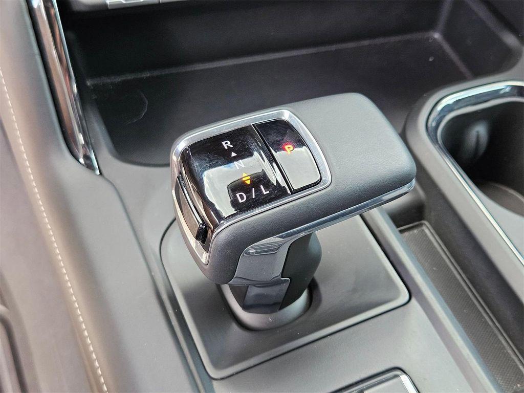 used 2023 GMC Sierra 1500 car, priced at $52,900