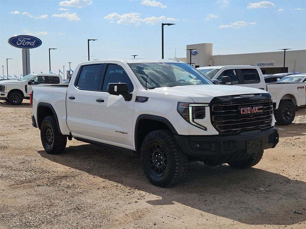 used 2023 GMC Sierra 1500 car, priced at $52,900