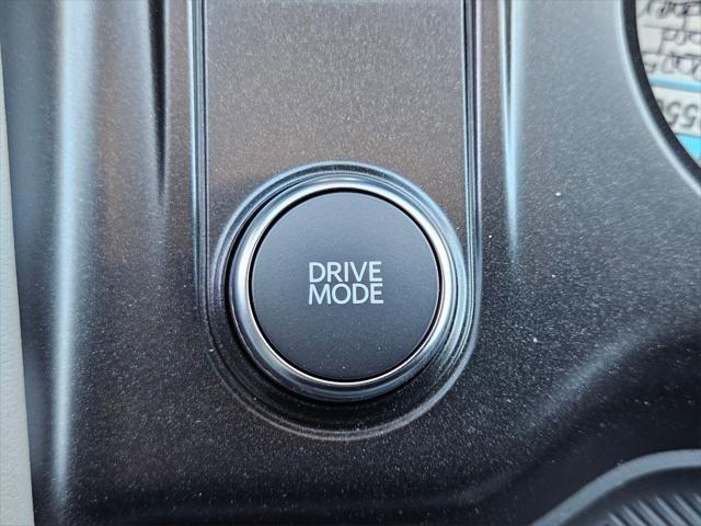 new 2025 Ford Explorer car, priced at $44,185