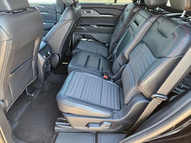 new 2025 Ford Explorer car, priced at $40,690
