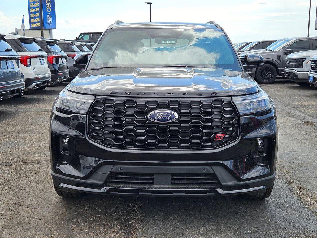 new 2025 Ford Explorer car, priced at $55,960