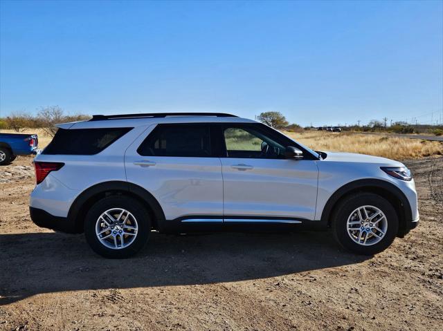 new 2025 Ford Explorer car, priced at $41,105